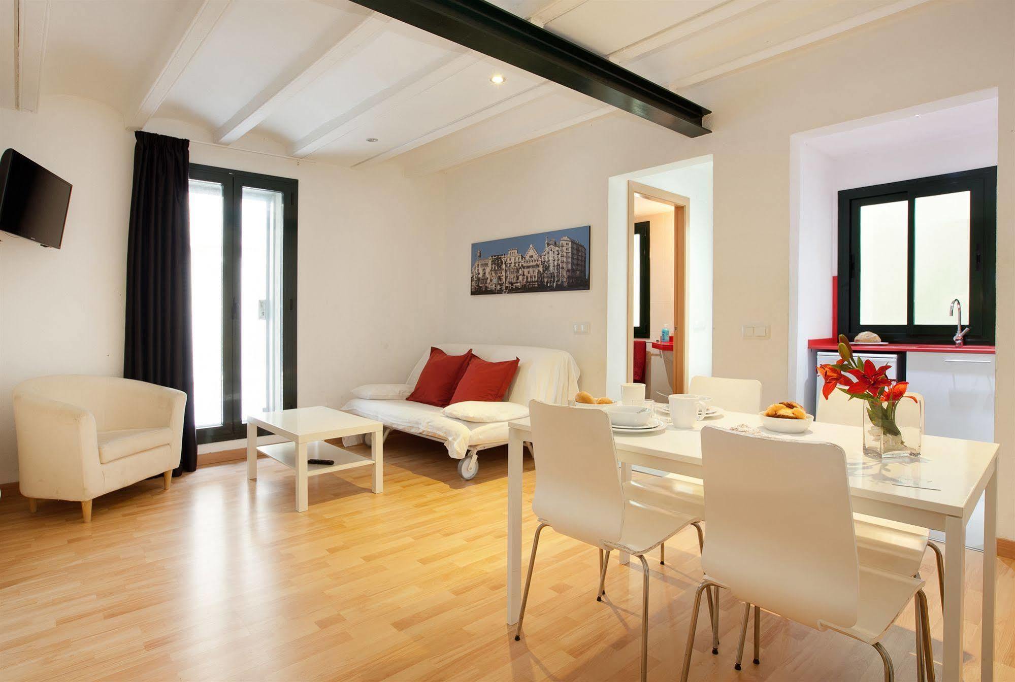 Castro Exclusive Residences Gracia Barcelona Buitenkant foto
