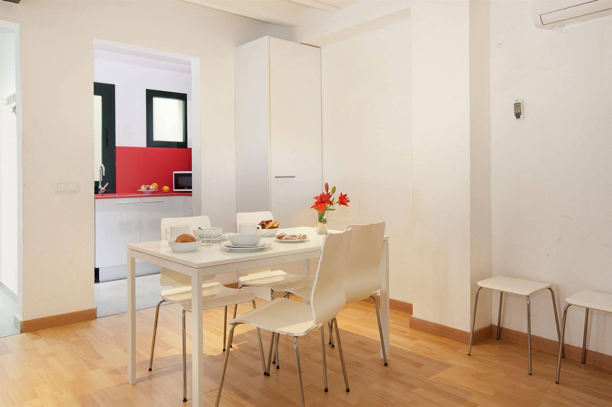 Castro Exclusive Residences Gracia Barcelona Buitenkant foto